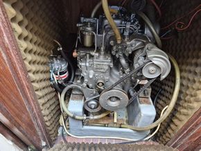 GibSea 90  - Engine