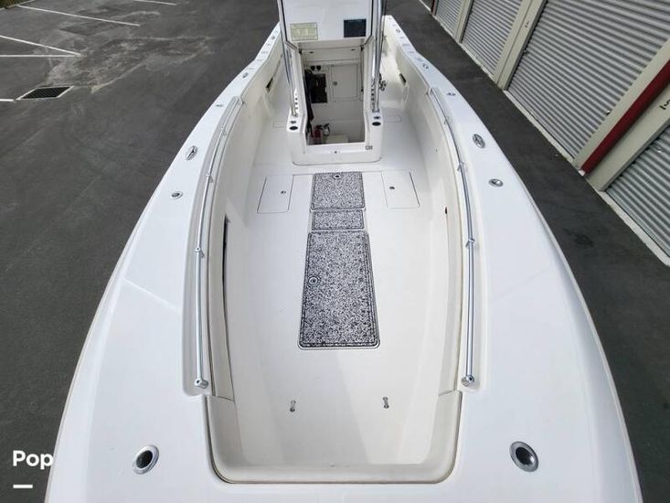 2013 Invincible 33