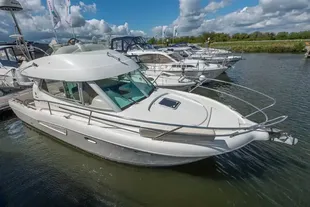 2005 Jeanneau Merry Fisher 925