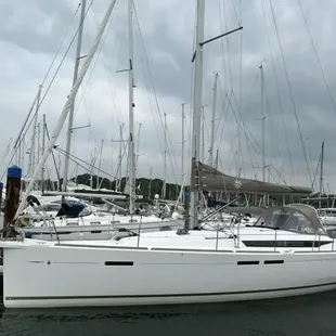 2015 Jeanneau Sun Odyssey 449
