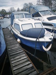 18ft Reedcraft Day Launch "Mewgull"