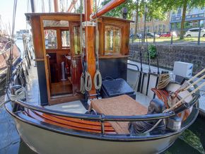 Kotter varend woonschip 14.95
