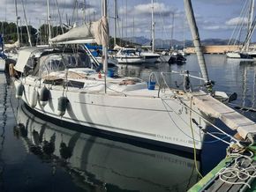 2009 Beneteau Oceanis 34 3