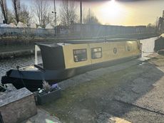 32 foot trad stern narrow boat