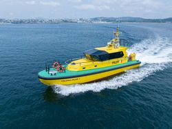 FAST PILOAT BOAT ALUMINUM 15 METER