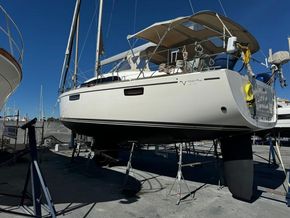 2013 Bavaria Vision 42 3