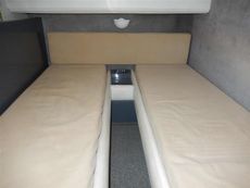 1989 MOCHI 44 FLY