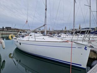 2001 Beneteau First 211
