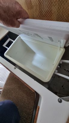 West Wight Potter 19 trailer-sailer