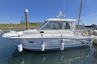 2006 Beneteau Antares 760