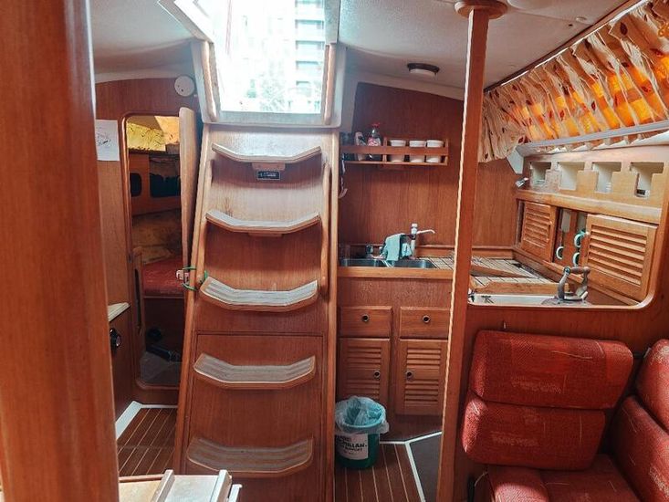WESTERLY FALCON well updated,new spars,new engine good sails £24000