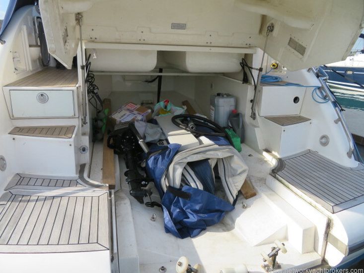 2002 Fairline Targa 43