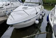 2004 Sealine S23
