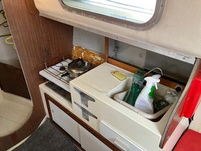 Cooker & sink