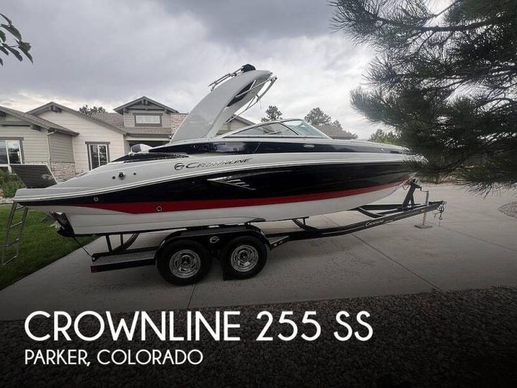 2021 Crownline 255 ss