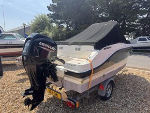 Quicksilver Activ 455 Open