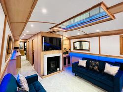 BESPOKE BOAT CO 60FT X 12'6 WIDEBEAM