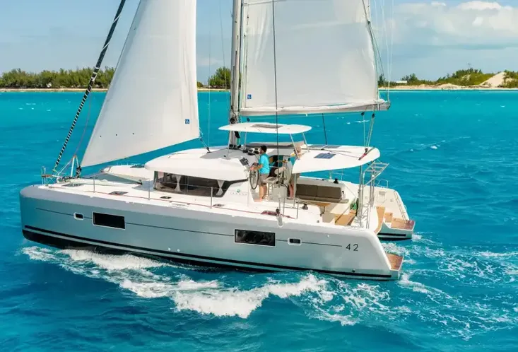 2025 Lagoon 42