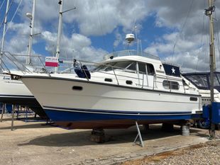 1994 Nimbus 37 Trawler