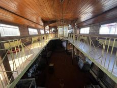 Unique Houseboat Opportunity 