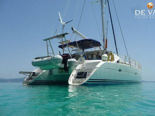 2002 Lagoon 380