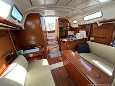 2007 Beneteau Oceanis Clipper 323