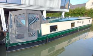 Ellie Jo 52ft 2011 4 berth wide beam boat.