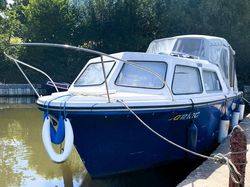 Cariad-A 1989 21ft Viking 3 berth GRP motor cruiser