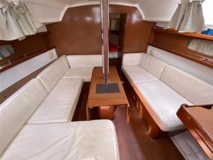 2011 Beneteau Oceanis 34