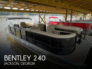 2022 Bentley 240 Cruise RE