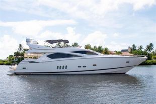 2005 Sunseeker 82 Yacht