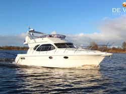 2005 Galeon 380 Fly