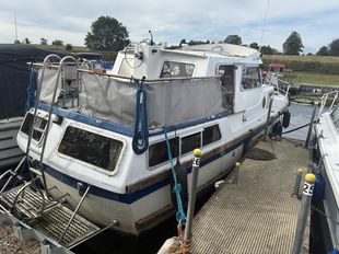 Vinga Marlin 1973, coast & river cruiser