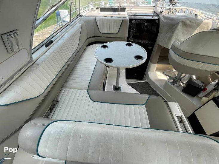 1995 Bayliner 3255 Avanti