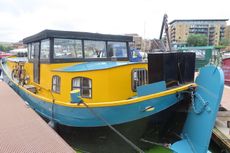 61ft 5in historic Dutch Barge with C London residential mooring