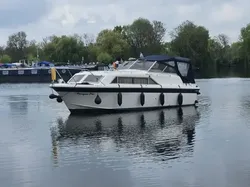 1977 Fairline Mirage Aft Cockpit