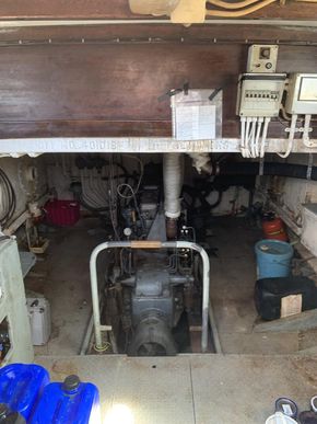 11/07/25 Looking frwd just inside hatch