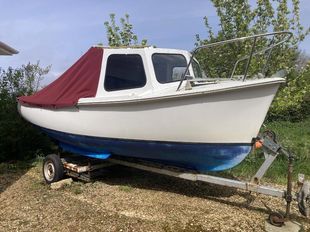 Plymouth Pilot 18