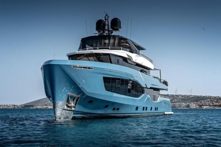 2025 Numarine 37XP