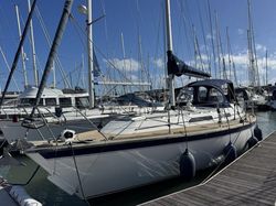 1995 Westerly Oceanquest 35
