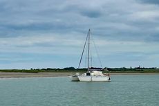 1980 Comanche 32 Motor Sailer