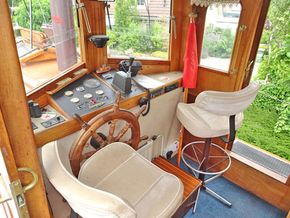Klassiek Motorjacht 13.80, ex Barkasse