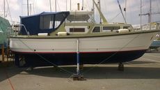 27ft motor cruiser