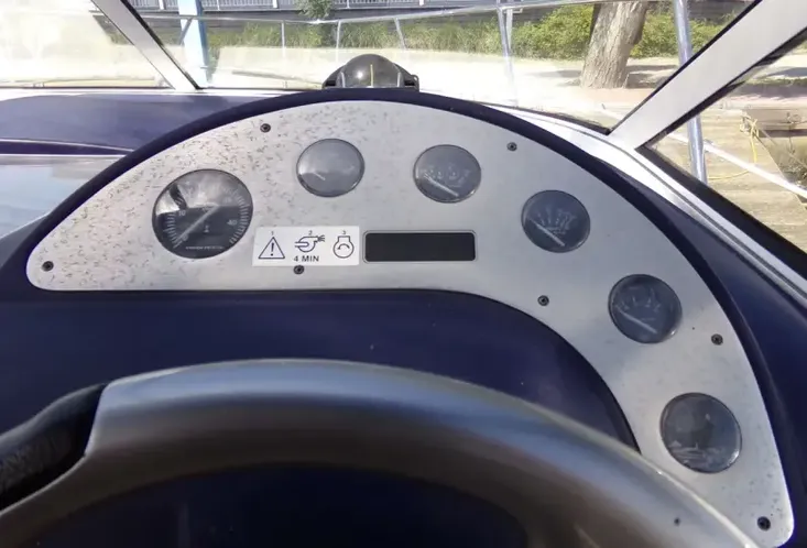2004 Sealine S23