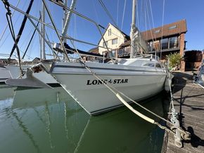 1993 Hunter Legend  Hunter Channel 323 3