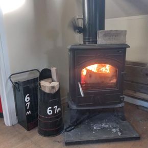 67M log stove