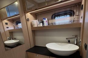 2023 Bavaria SR41  25