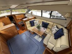 Broom 395