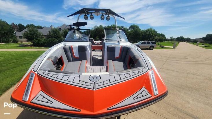 2018 Correct Craft super air nautique g25