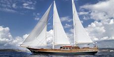 35m Bedia Sultan 2010 - for Charter